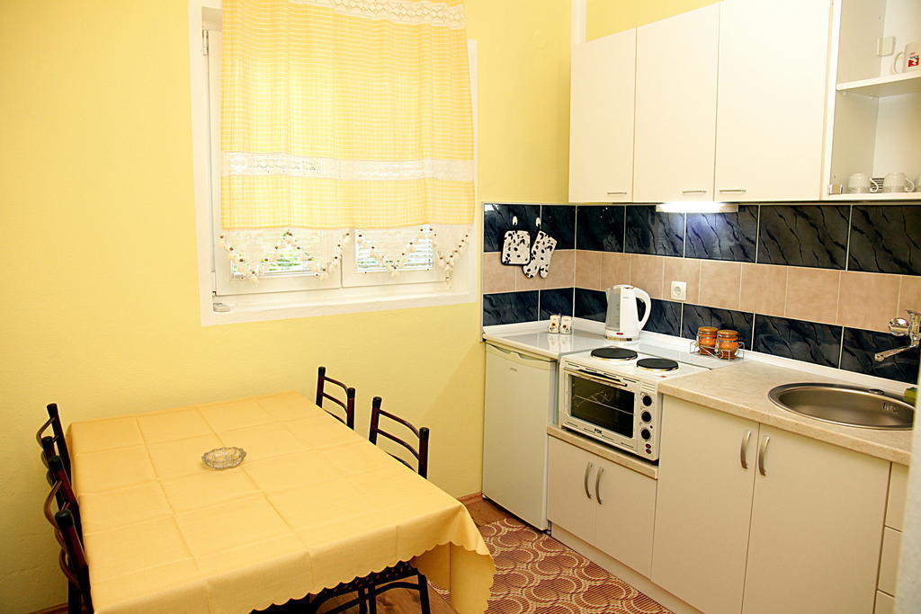Apartmani Jovanovic Petrovac Phòng bức ảnh