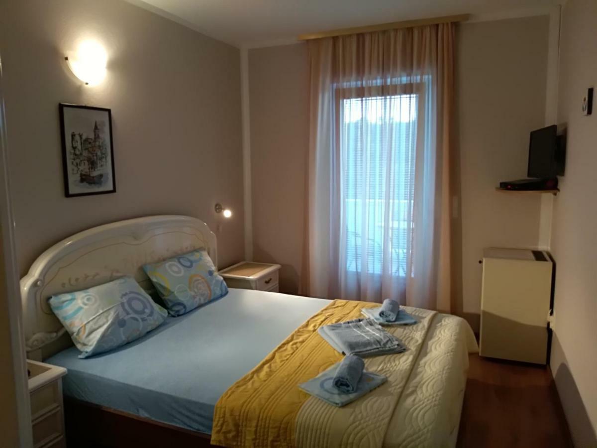 Apartmani Jovanovic Petrovac Ngoại thất bức ảnh