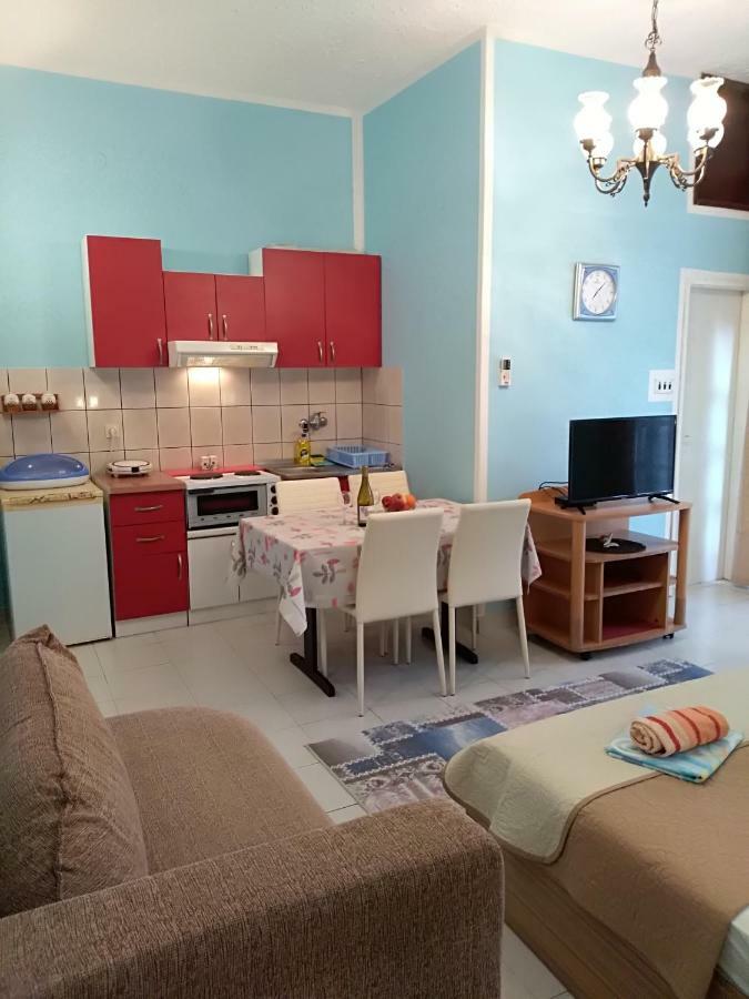Apartmani Jovanovic Petrovac Ngoại thất bức ảnh